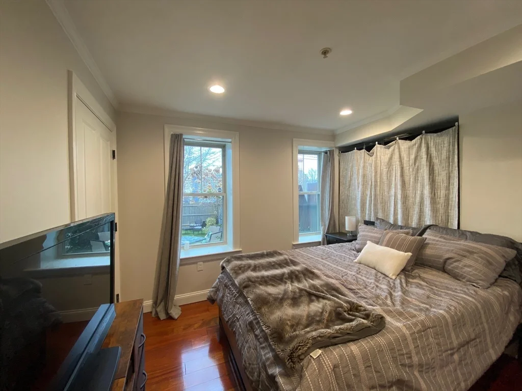 1 bed, 1 bath apartment for rent at 92 Pleasant St Unit Garden, Dorchester — photo 7 of 11
