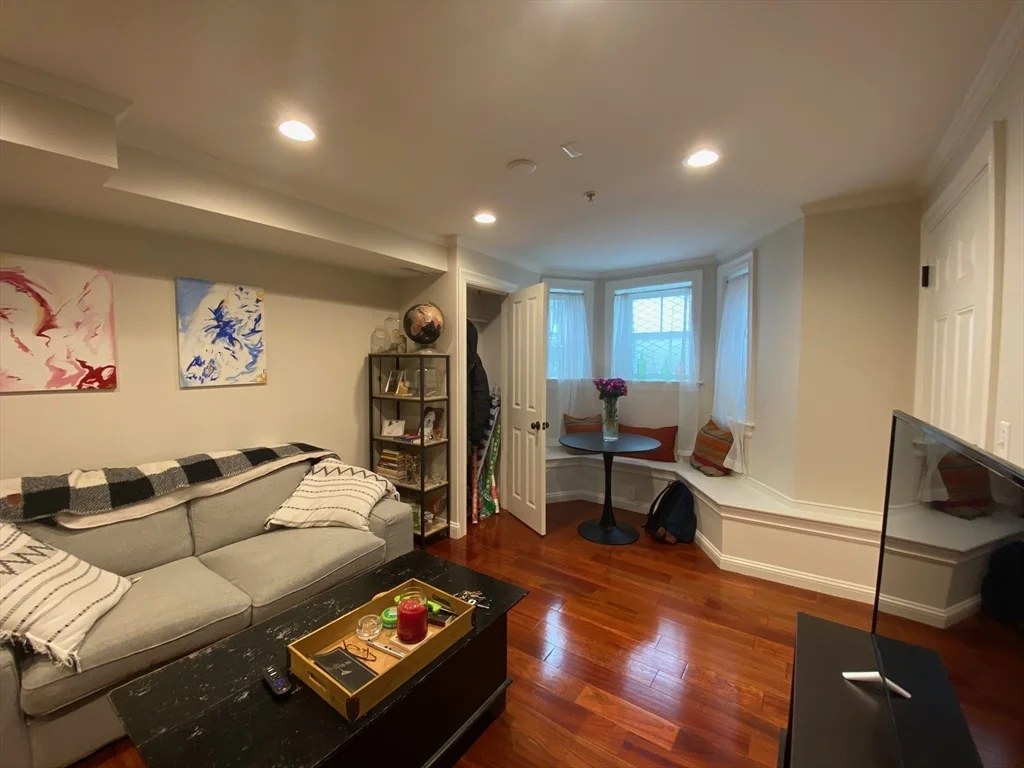 1 bed, 1 bath apartment for rent at 92 Pleasant St Unit Garden, Dorchester — photo 2 of 11