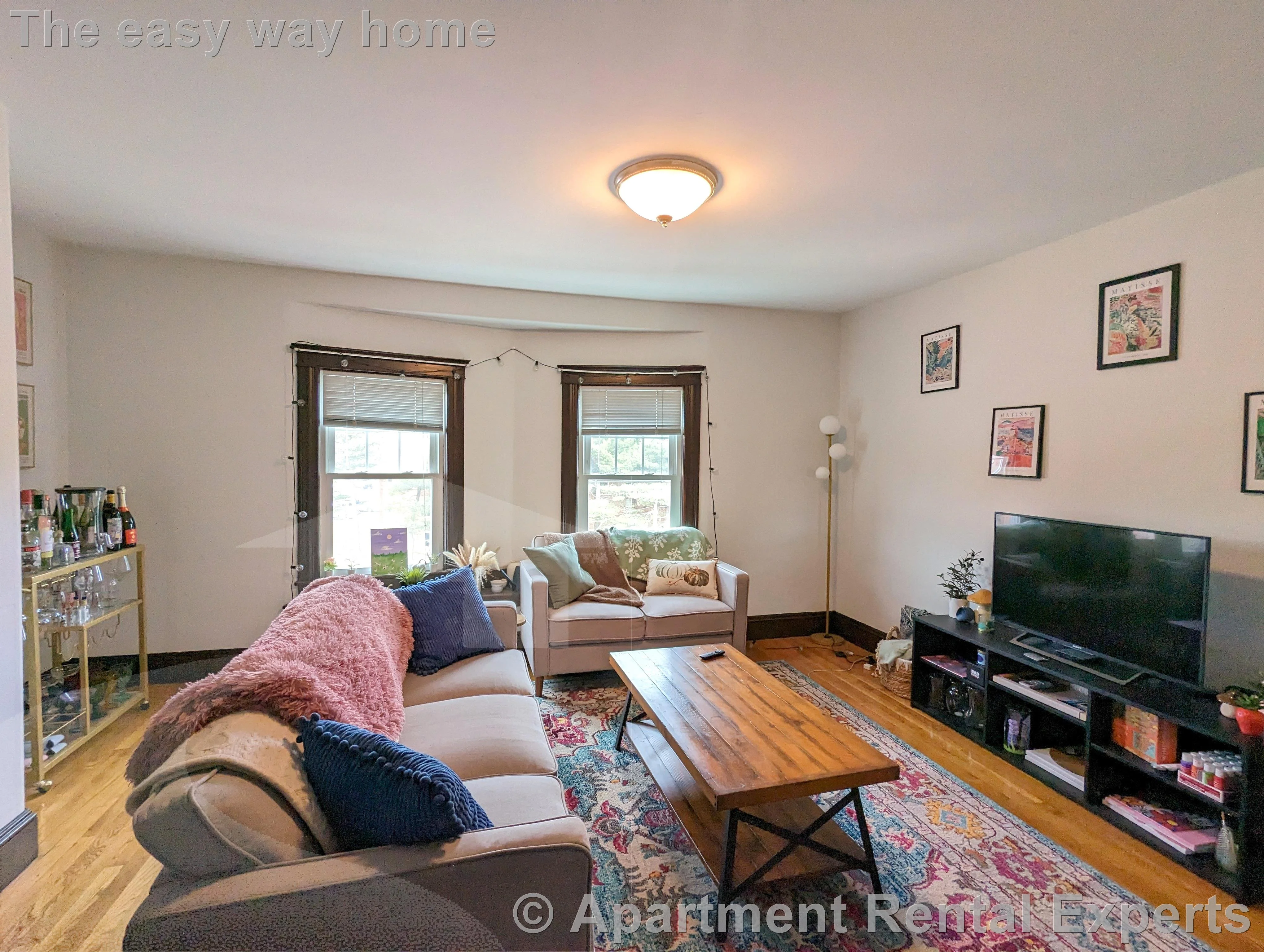 2 bed, 1 bath apartment for rent at 92 Powderhouse Blvd Unit 3, Davis Square
