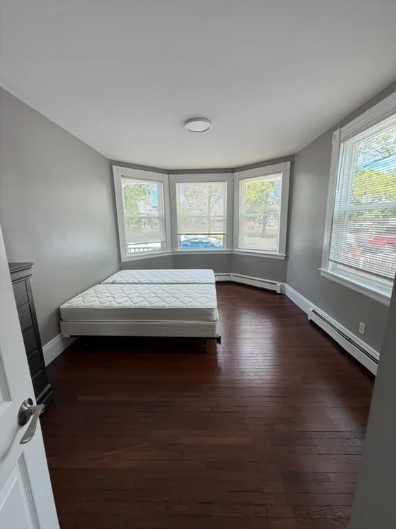 3 bed, 1 bath apartment for rent at 92 S Common St Unit 1, Lynn — photo 12 of 15