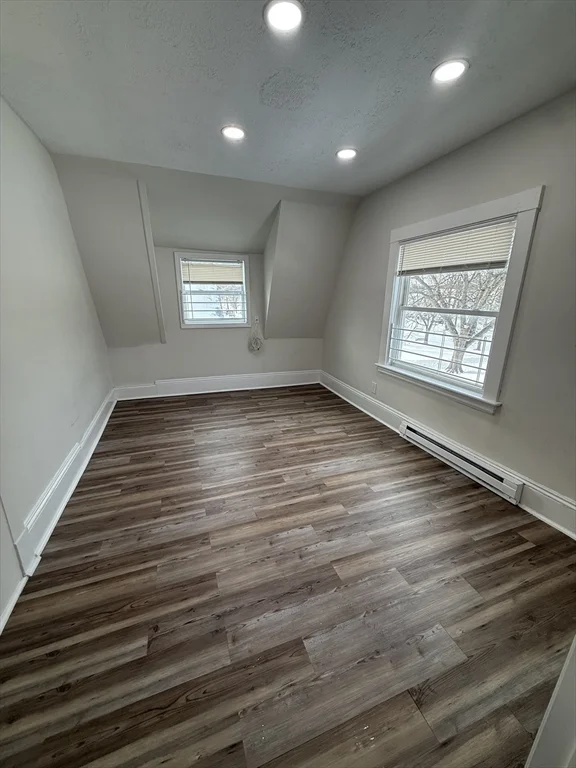 1 bed, 1 bath apartment for rent at 92 S Common Unit 3, Lynn — photo 7 of 10