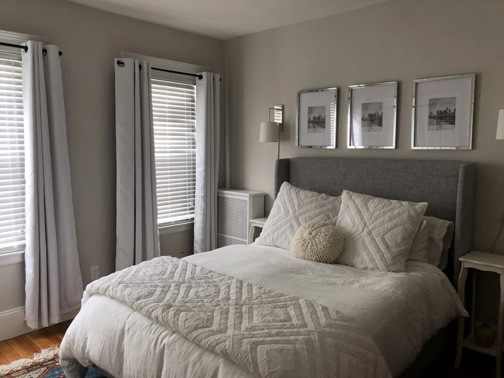 2 bed, 1 bath apartment for rent at 92 Surrey St Unit 92, Glenwood — photo 11 of 17