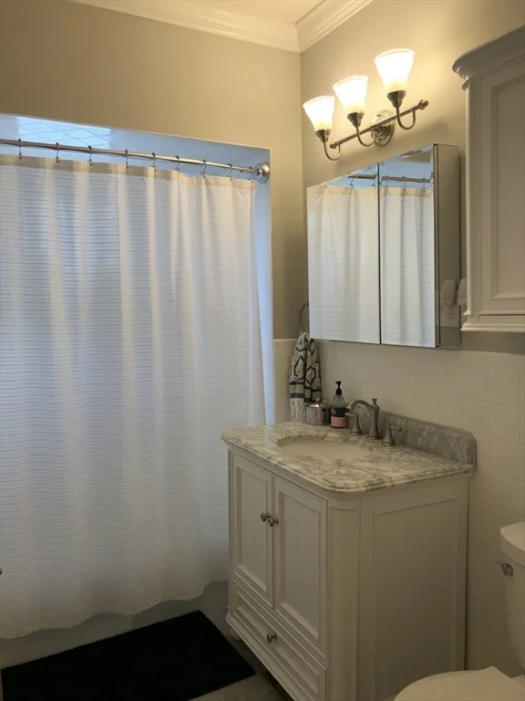 2 bed, 1 bath apartment for rent at 92 Surrey St Unit 92, Glenwood — photo 13 of 17