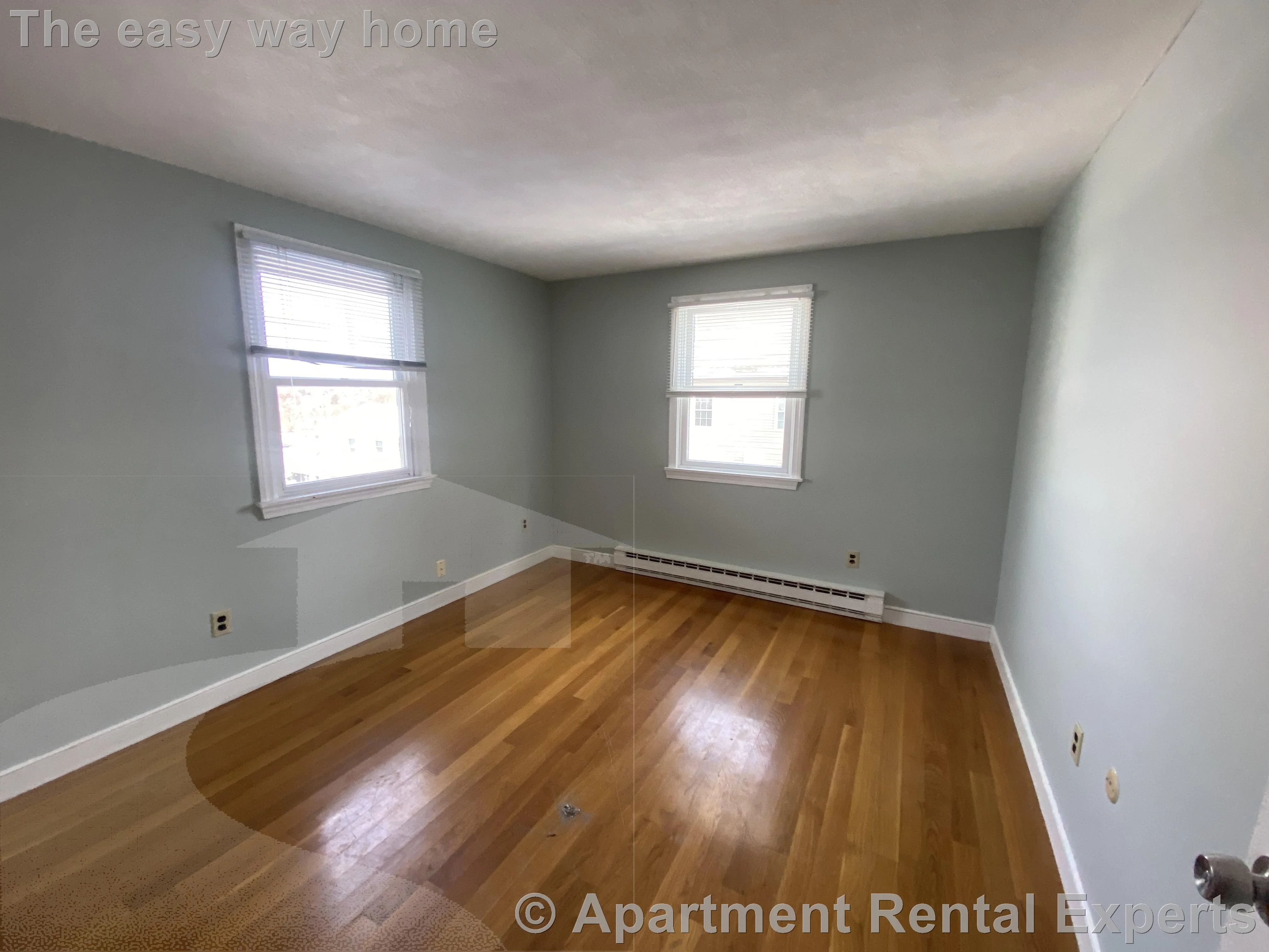 2 bed, 1 bath apartment for rent at 92 Sylvia St, Arlington Heights — photo 5 of 14