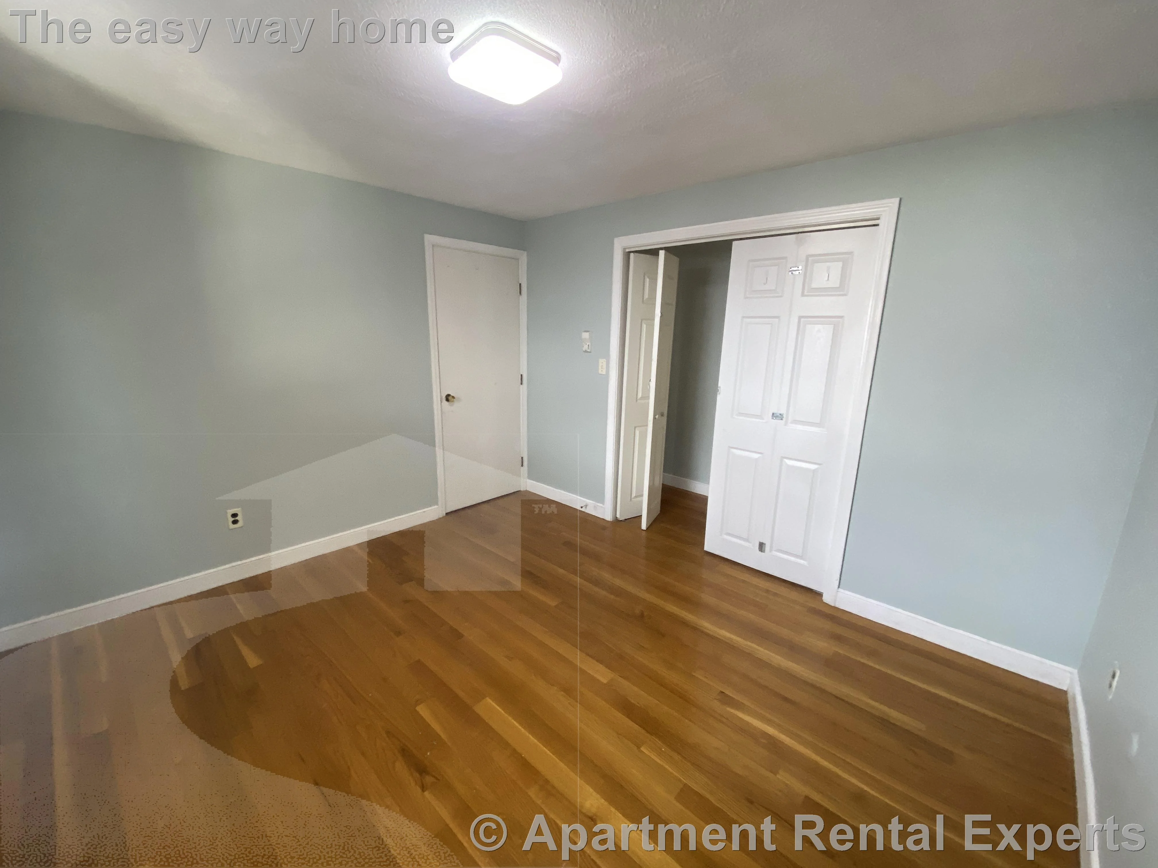 2 bed, 1 bath apartment for rent at 92 Sylvia St, Arlington Heights — photo 7 of 14
