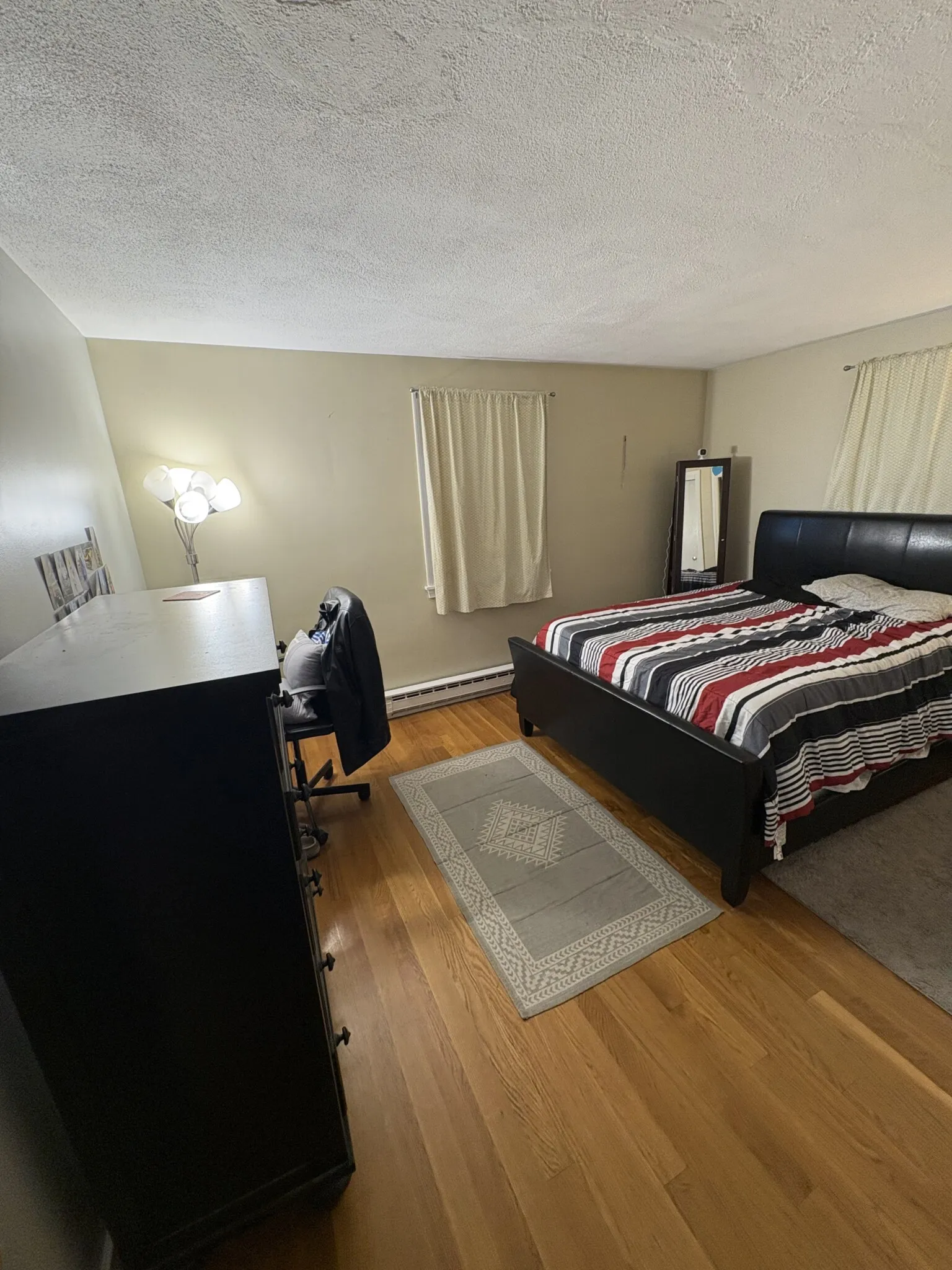 3 bed, 1 bath apartment for rent at 92 Sylvia St Unit 2, Lexington — photo 12 of 15