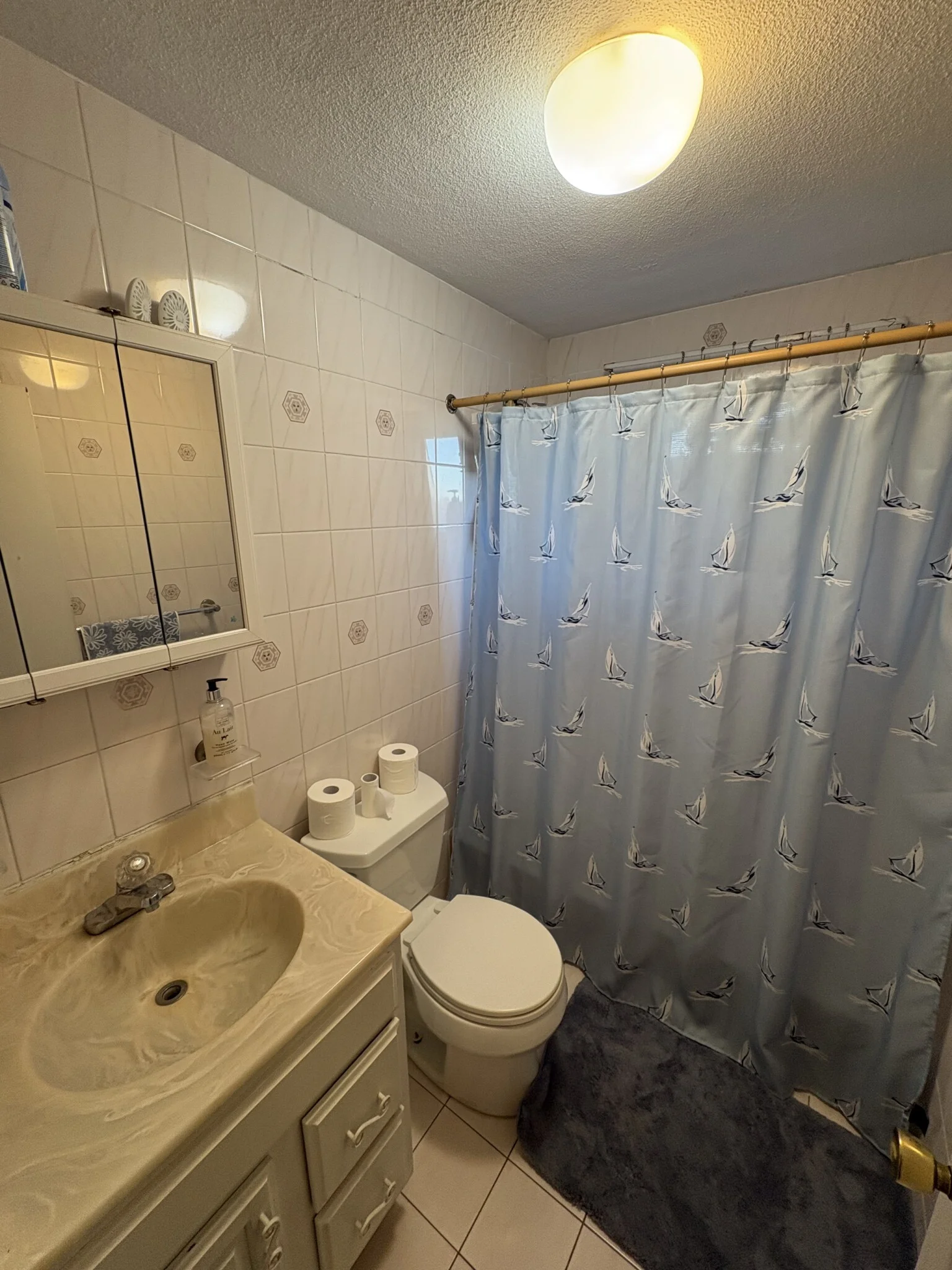 3 bed, 1 bath apartment for rent at 92 Sylvia St Unit 2, Lexington — photo 13 of 15