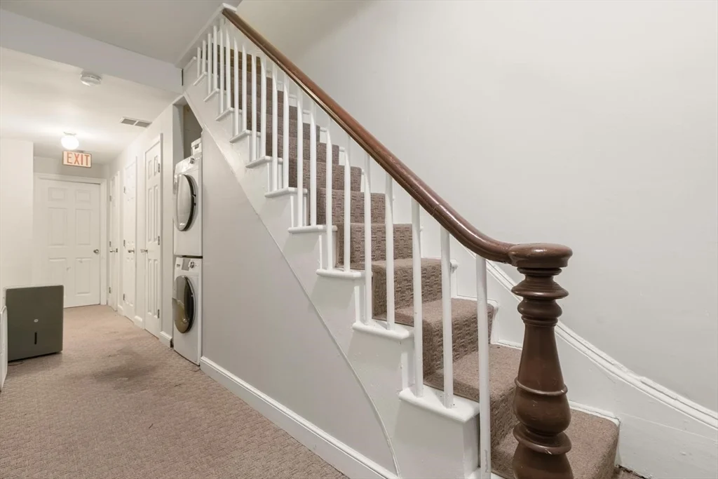 1 bed, 1 bath apartment for rent at 92 W Springfield Unit 1, South End — photo 9 of 10