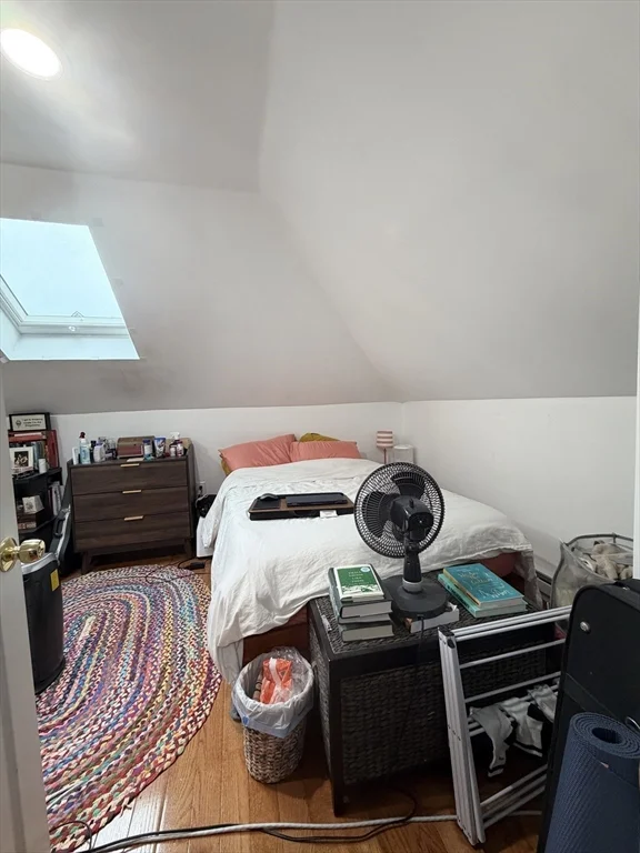 2 bed, 1 bath apartment for rent at 92 Wallingford Rd Unit A, Brighton — photo 5 of 11