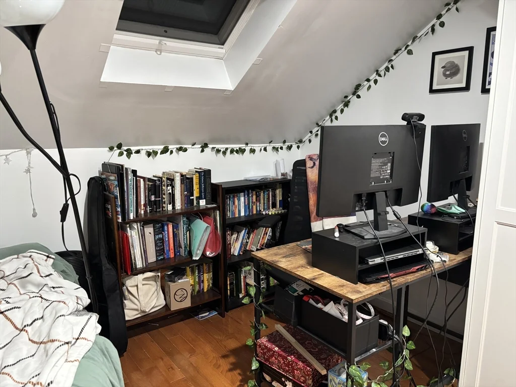 2 bed, 1 bath apartment for rent at 92 Wallingford Rd Unit A, Brighton — photo 7 of 11
