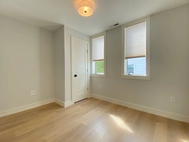 3 bed, 2 bath apartment for rent at 92 Walnut St Unit 2, Watertown — photo 9 of 17