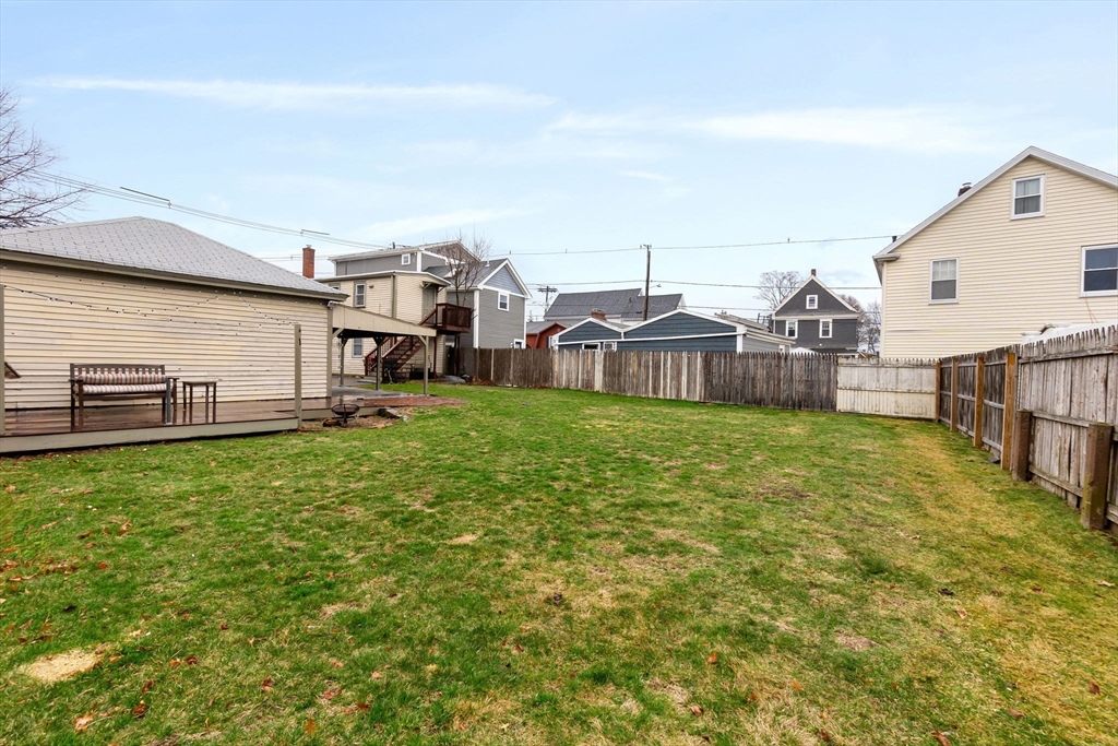 2 bed, 1 bath apartment for rent at 92 Washington St Unit 2, Peabody — photo 5 of 19