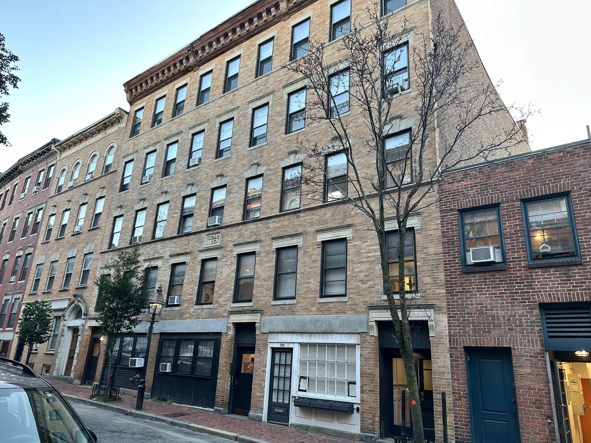 1 bed, 1 bath apartment for rent at 92 West Cedar St Unit 2F, Beacon Hill — photo 8 of 9