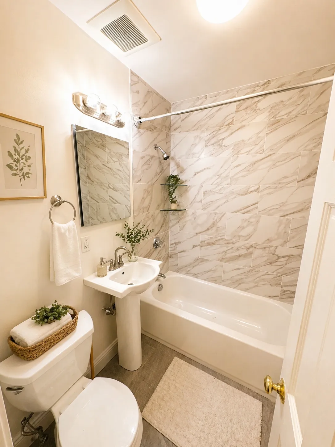 1 bed, 1 bath apartment for rent at 92 West Cedar St Unit 2F, Beacon Hill — photo 2 of 9