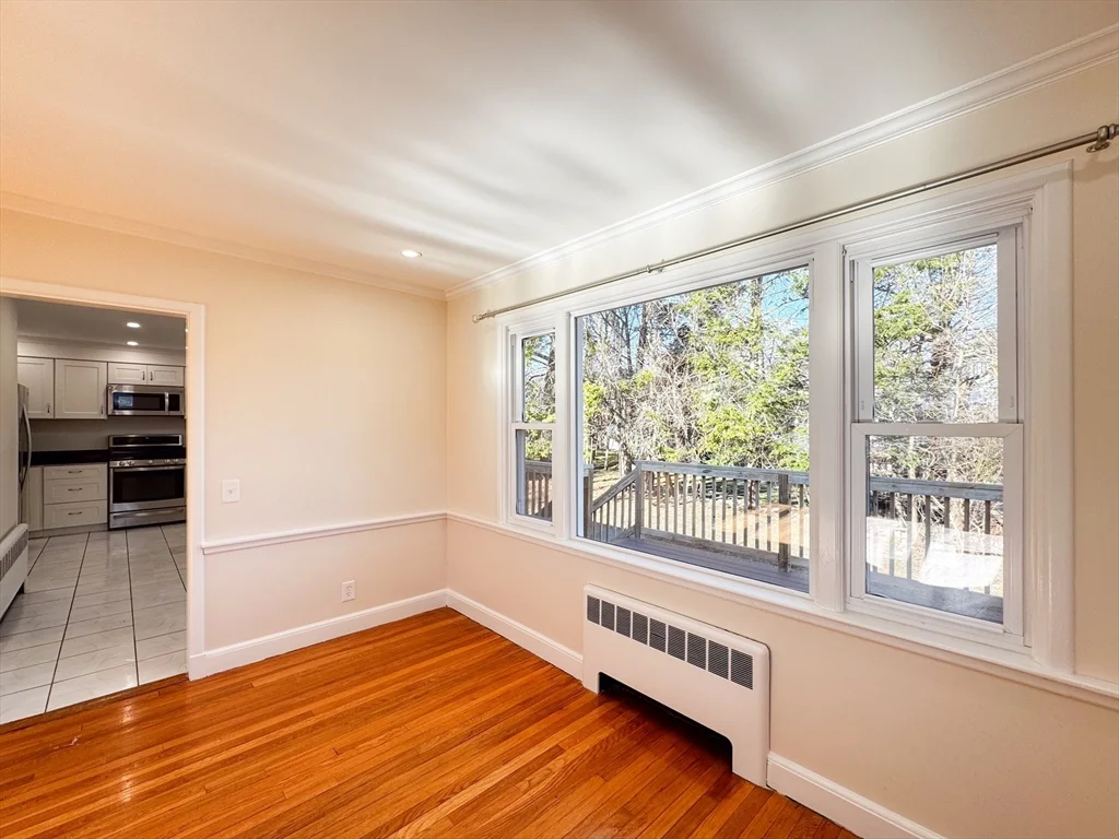 3 bed, 2 bath apartment for rent at 92 Woodcliff Rd, Chestnut Hill — photo 13 of 36