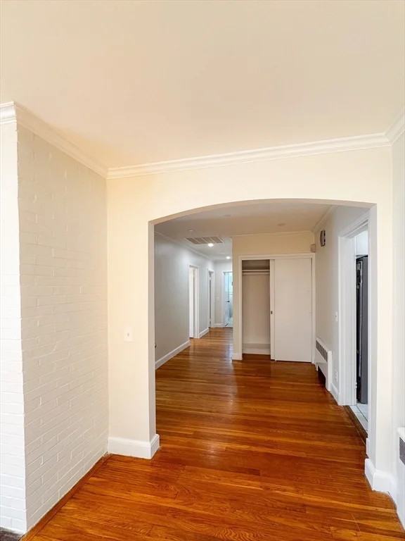 3 bed, 2 bath apartment for rent at 92 Woodcliff Rd, Chestnut Hill — photo 32 of 36