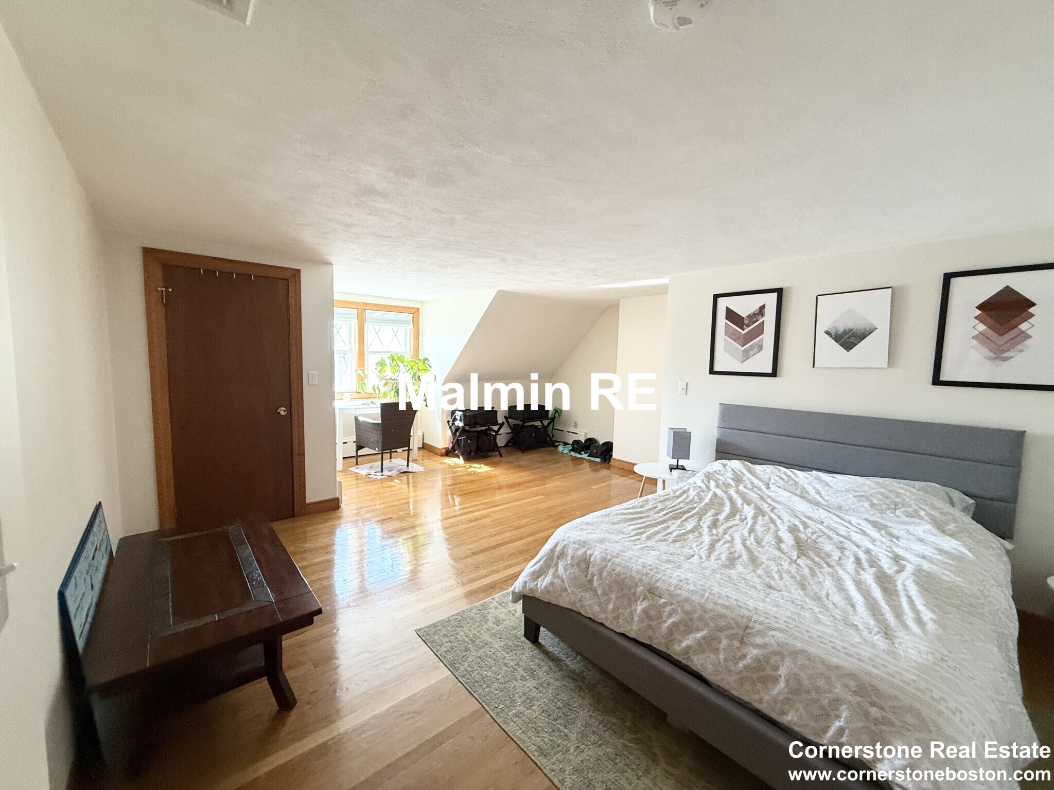 2 bed, 1.5 bath apartment for rent at 920 East 4th St Unit 1, South Boston — photo 4 of 7