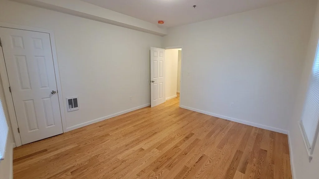 3 bed, 1 bath apartment for rent at 920 Hyde Park Ave Unit 1, Hyde Park — photo 14 of 15