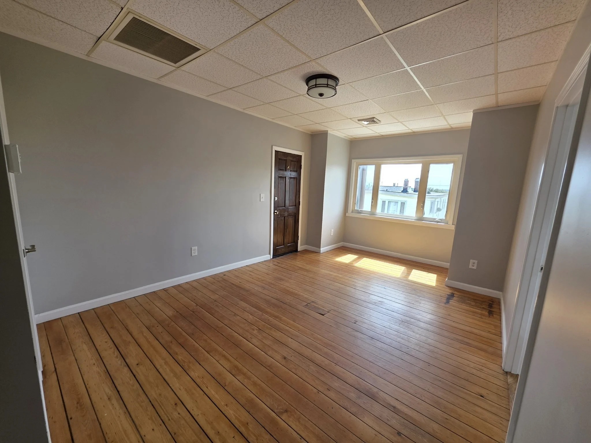 3 bed, 1 bath apartment for rent at 920 Pine St Unit 3W, Fall River — photo 11 of 23
