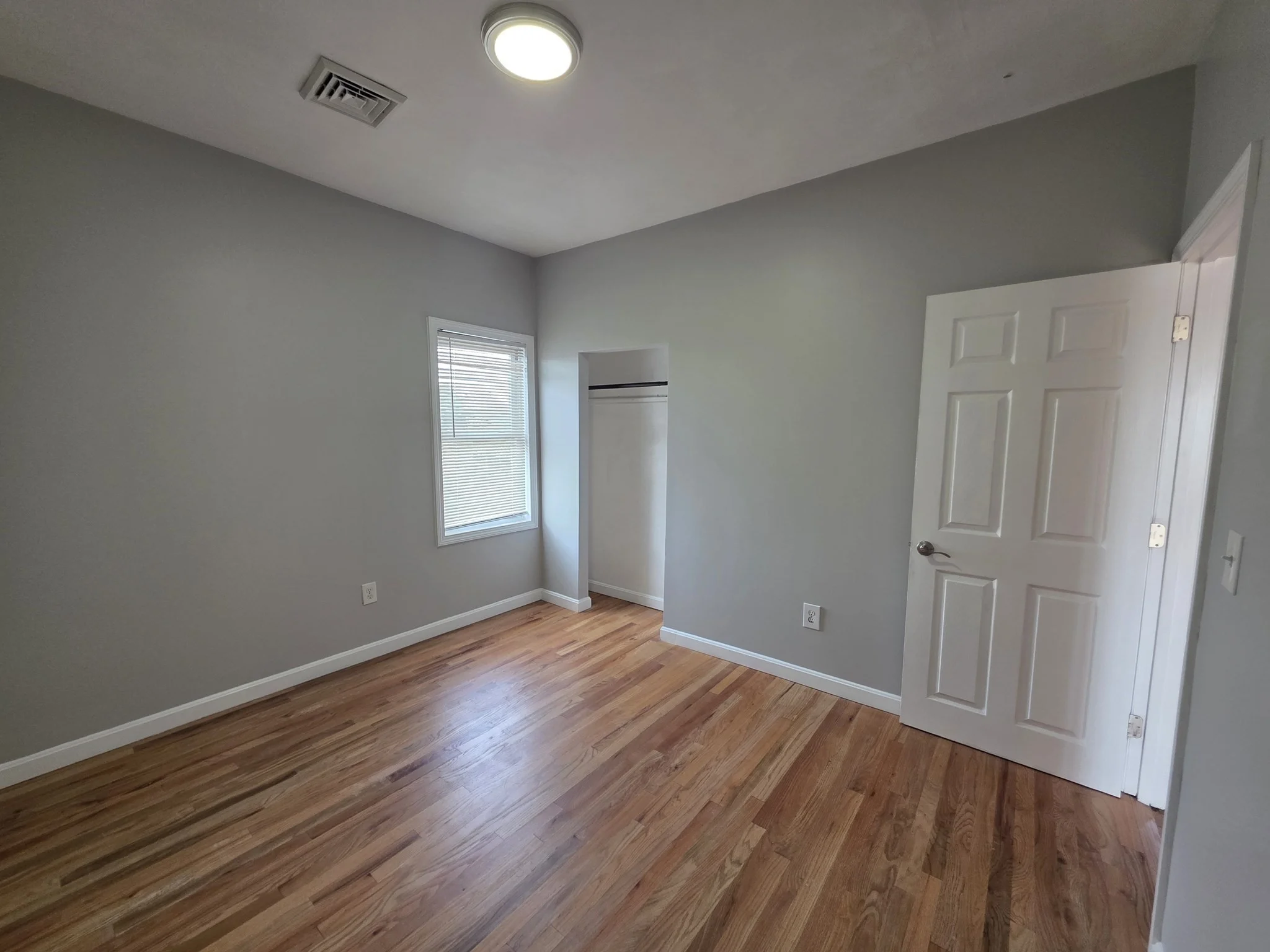 3 bed, 1 bath apartment for rent at 920 Pine St Unit 3W, Fall River — photo 15 of 23