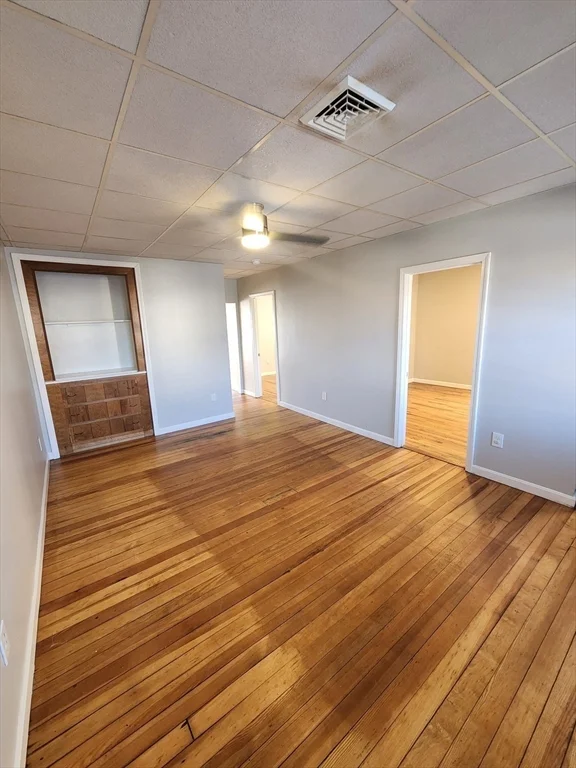 3 bed, 1 bath apartment for rent at 920 Pine St Unit 3W, Fall River — photo 4 of 9