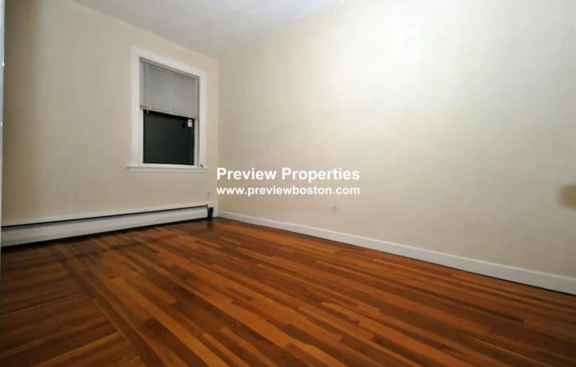 1 bed, 1 bath apartment for rent at 922 Beacon St Unit 23P, Fenway — photo 17 of 18