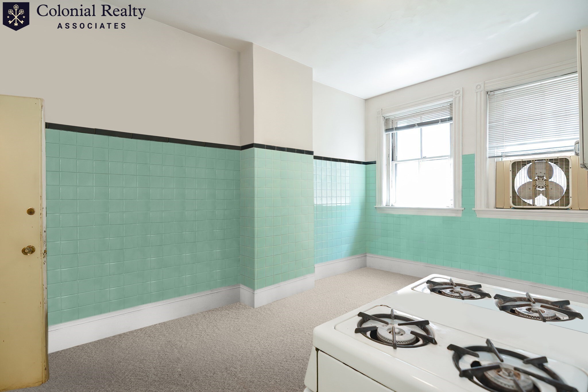 4 bed, 1 bath apartment for rent at 925 Beacon St Unit 7, Fenway — photo 11 of 17