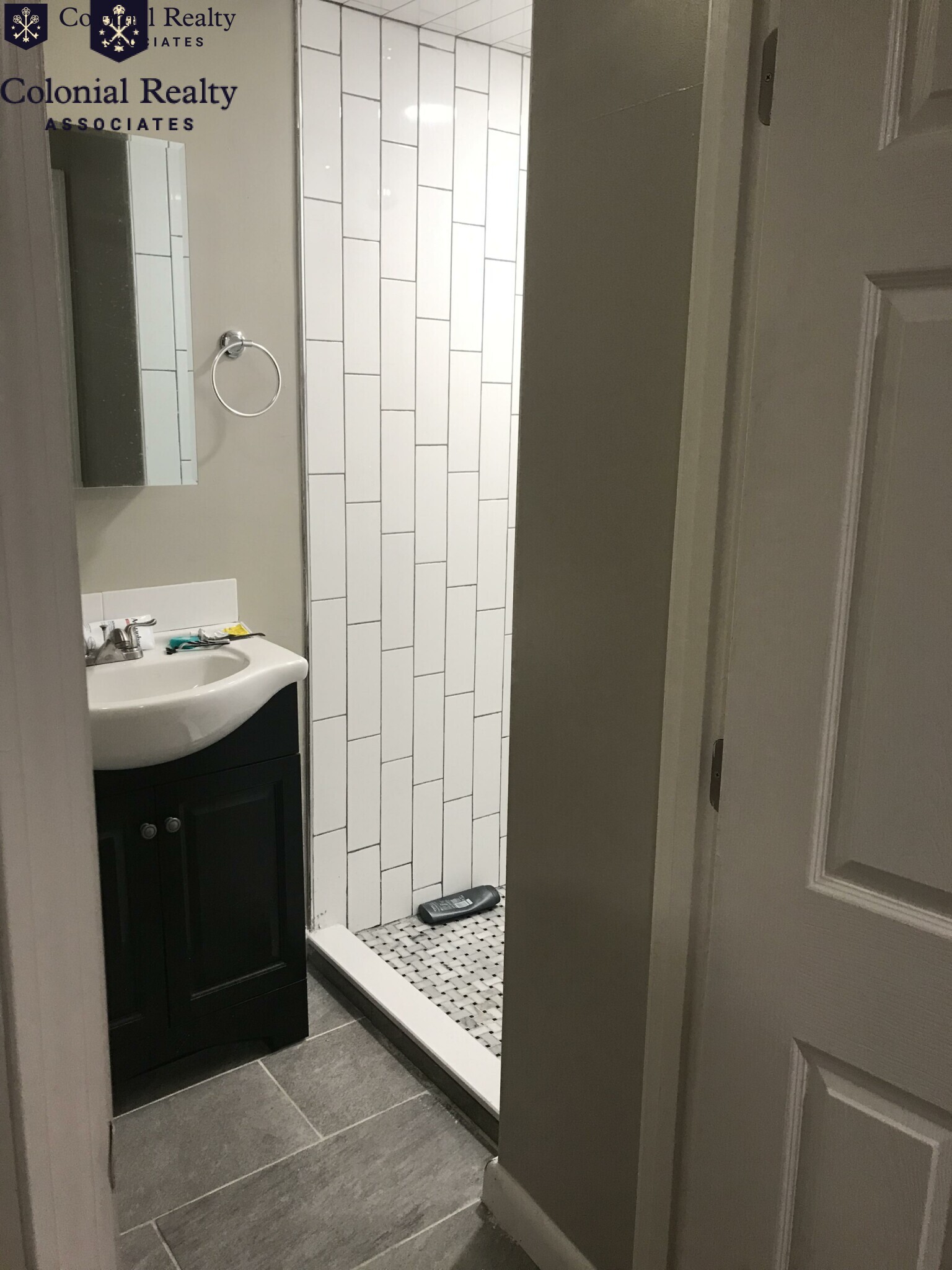 4 bed, 1 bath apartment for rent at 925 Beacon St Unit 7, Fenway — photo 16 of 17