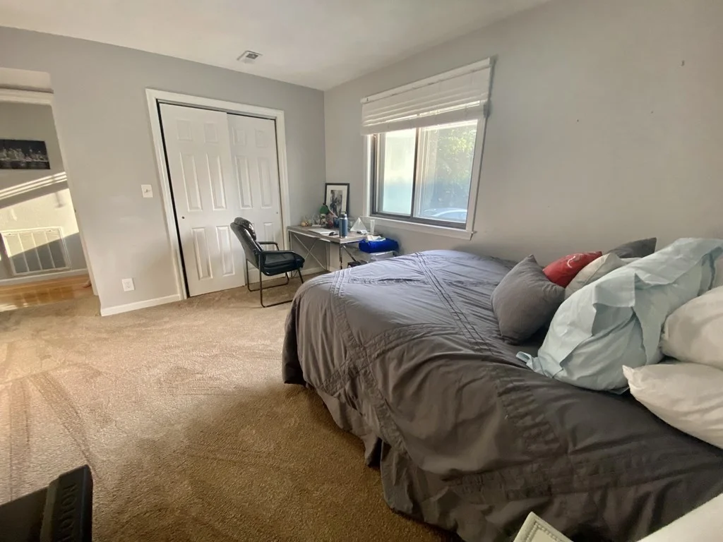 2 bed, 1 bath apartment for rent at 925 E 2nd St Unit 2, South Boston — photo 14 of 22