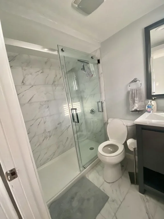 2 bed, 1 bath apartment for rent at 925 E 2nd St Unit 2, South Boston — photo 16 of 22