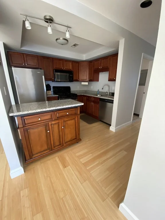 2 bed, 1 bath apartment for rent at 925 E 2nd St Unit 7, Boston — photo 7 of 27