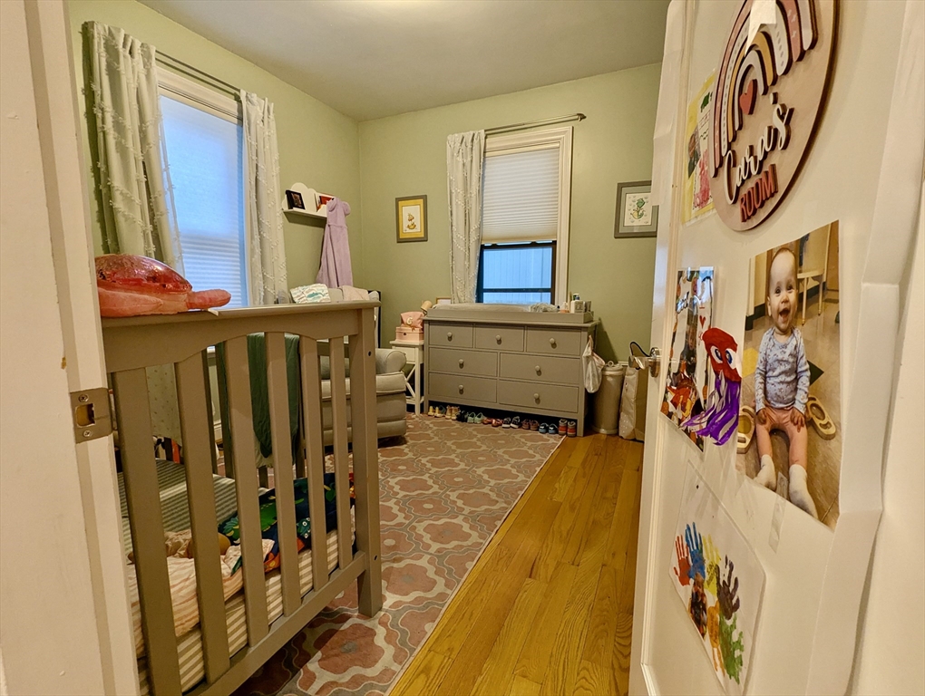 3 bed, 2 bath apartment for rent at 925 East Broadway Unit 1, South Boston — photo 23 of 28