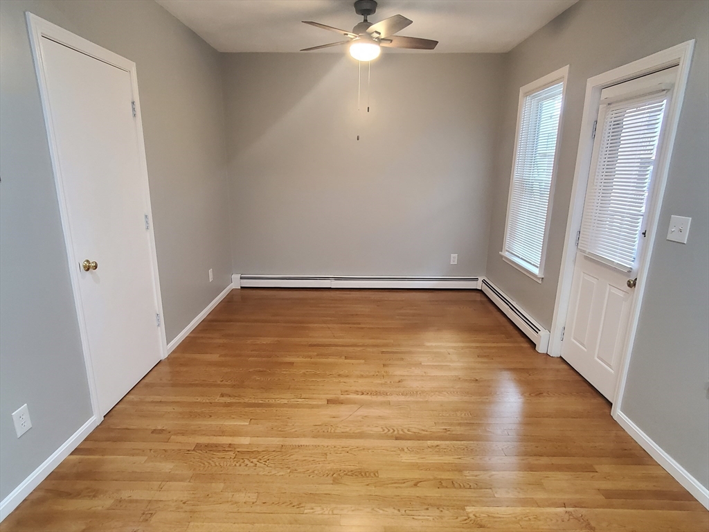 2 bed, 1 bath apartment for rent at 927 Dorchester Ave Unit 2, Dorchester — photo 4 of 14