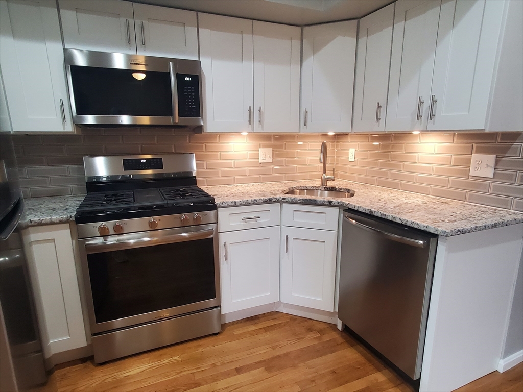 2 bed, 1 bath apartment for rent at 927 Dorchester Ave Unit 2, Dorchester — photo 1 of 14