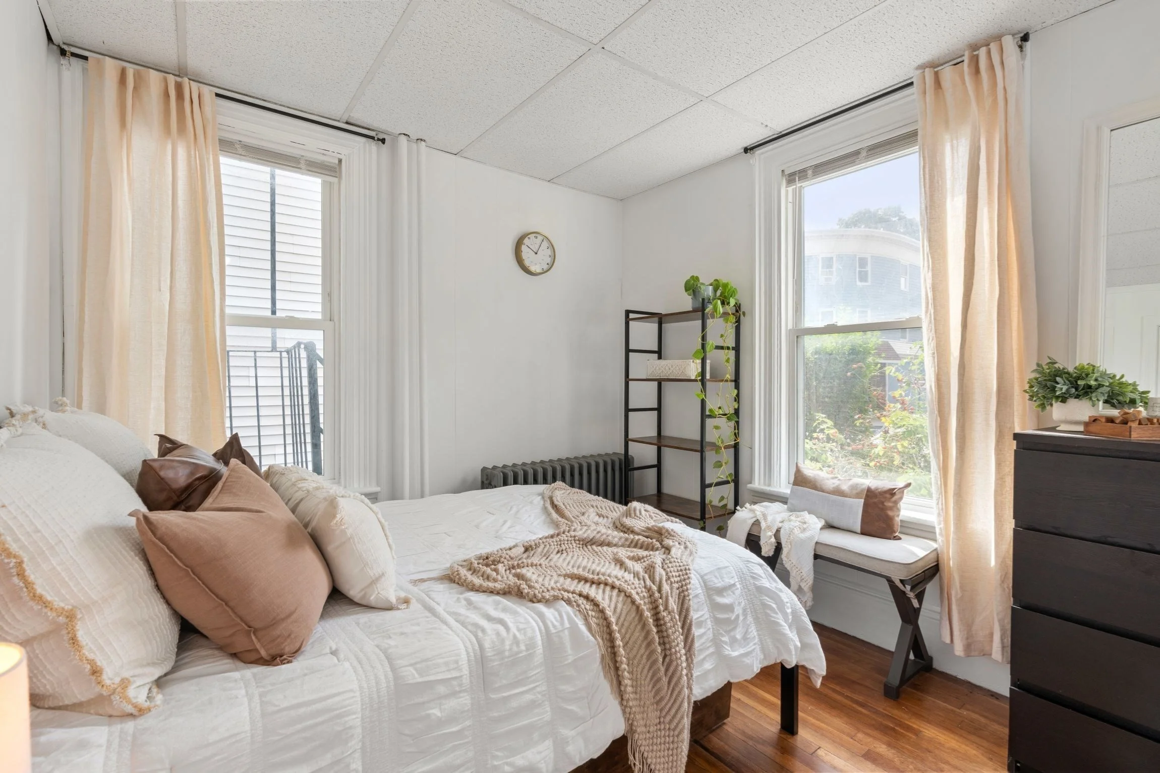 Studio bed, 1 bath apartment for rent at 928 Dorchester Ave Unit 1, Dorchester