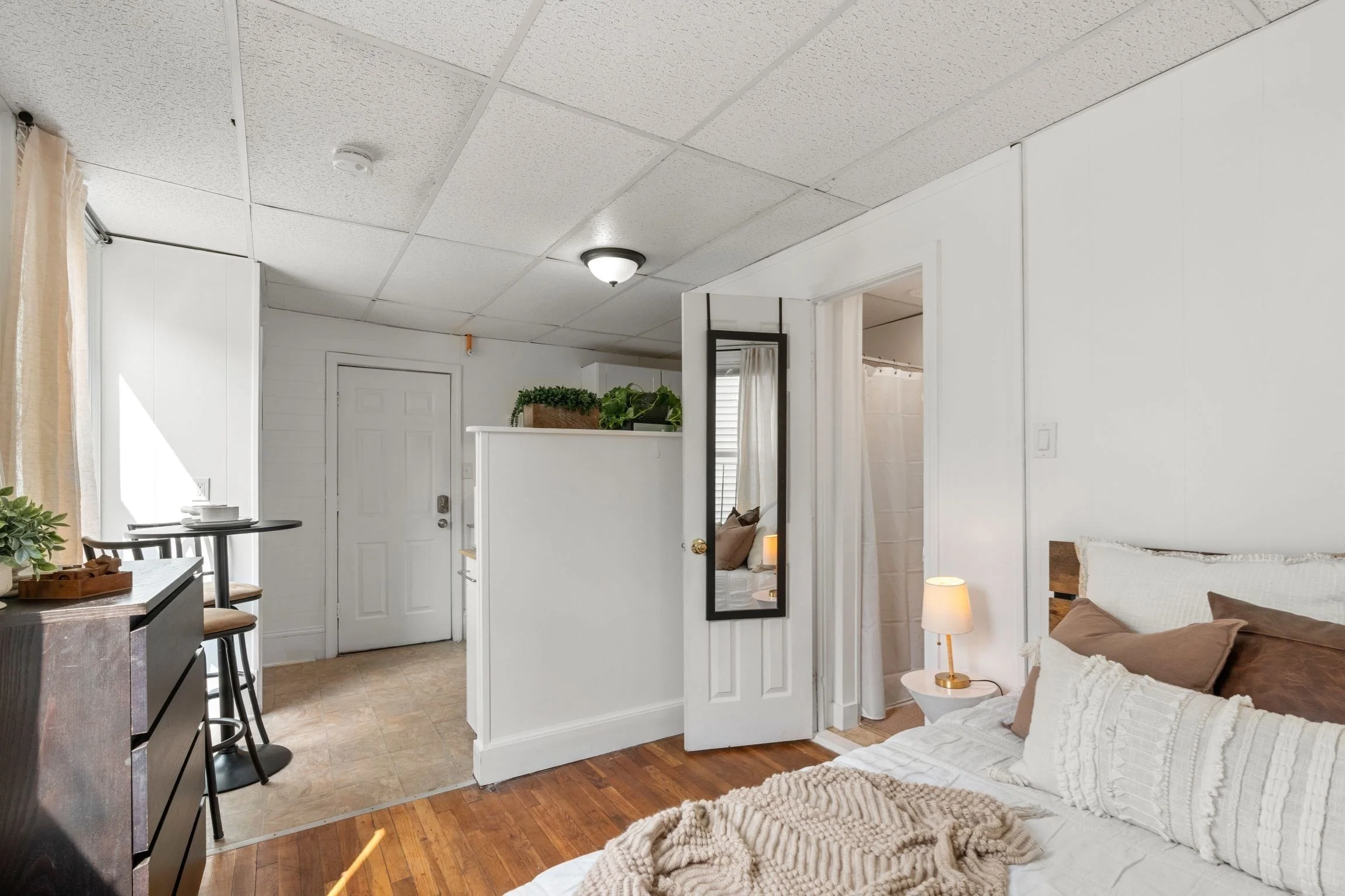 Studio bed, 1 bath apartment for rent at 928 Dorchester Ave Unit 1, Dorchester — photo 3 of 16