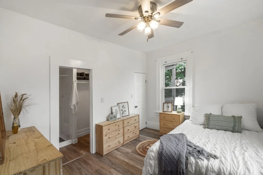 1 bed, 1 bath apartment for rent at 928 Dorchester Ave Unit 11, Dorchester