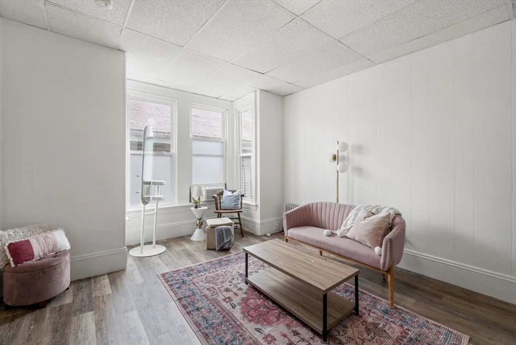 1 bed, 1 bath apartment for rent at 928 Dorchester Ave Unit 12, Dorchester — photo 11 of 17