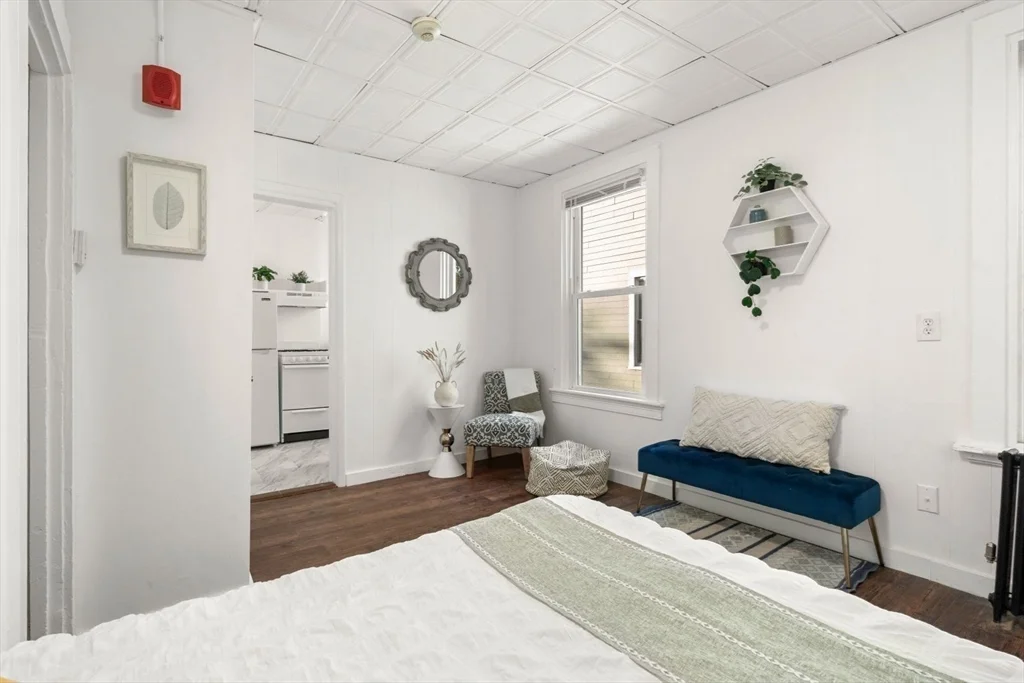 Studio bed, 1 bath apartment for rent at 928 Dorchester Ave Unit 8, Dorchester
