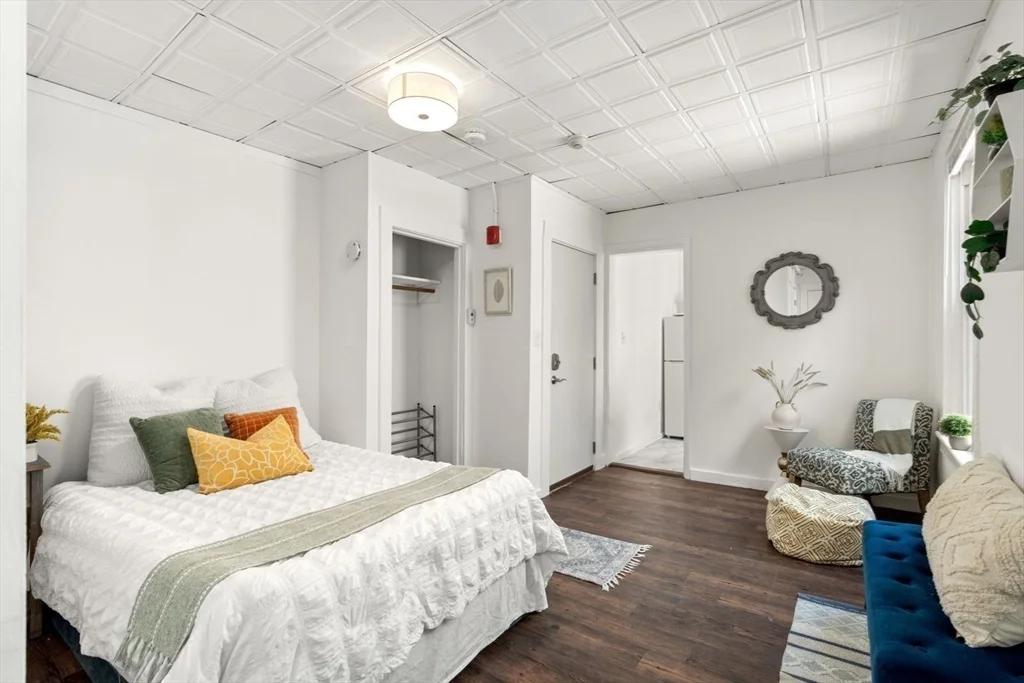 Studio bed, 1 bath apartment for rent at 928 Dorchester Ave Unit 8, Dorchester — photo 9 of 15