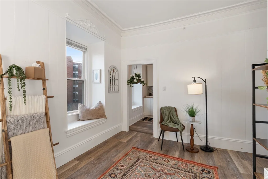 Studio bed, 1 bath apartment for rent at 928 Dorchester Ave Unit 9, Dorchester — photo 3 of 13
