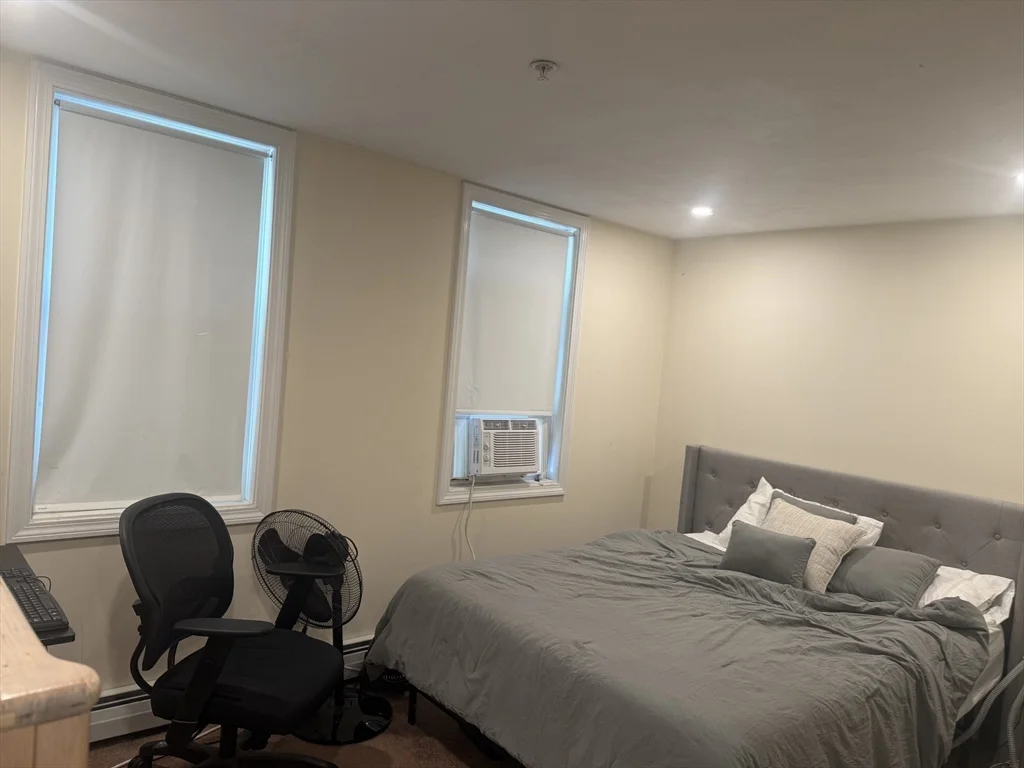 1 bed, 1 bath apartment for rent at 928 Main St Unit A, South Weymouth — photo 8 of 10
