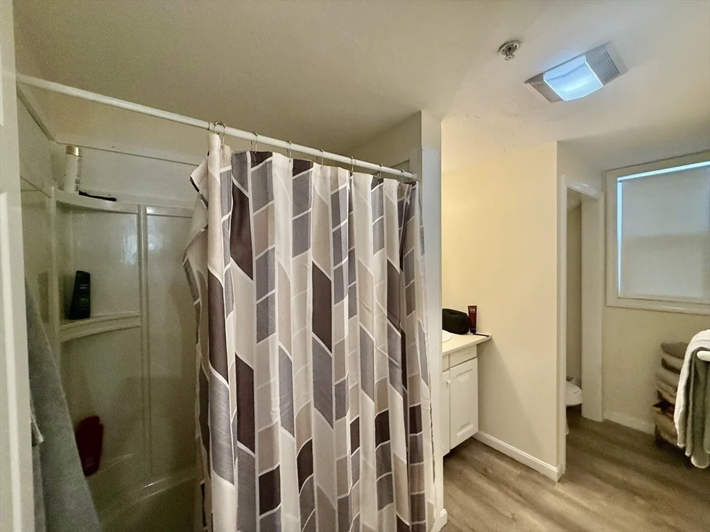 1 bed, 1 bath apartment for rent at 928 Main St Unit A, South Weymouth — photo 7 of 10
