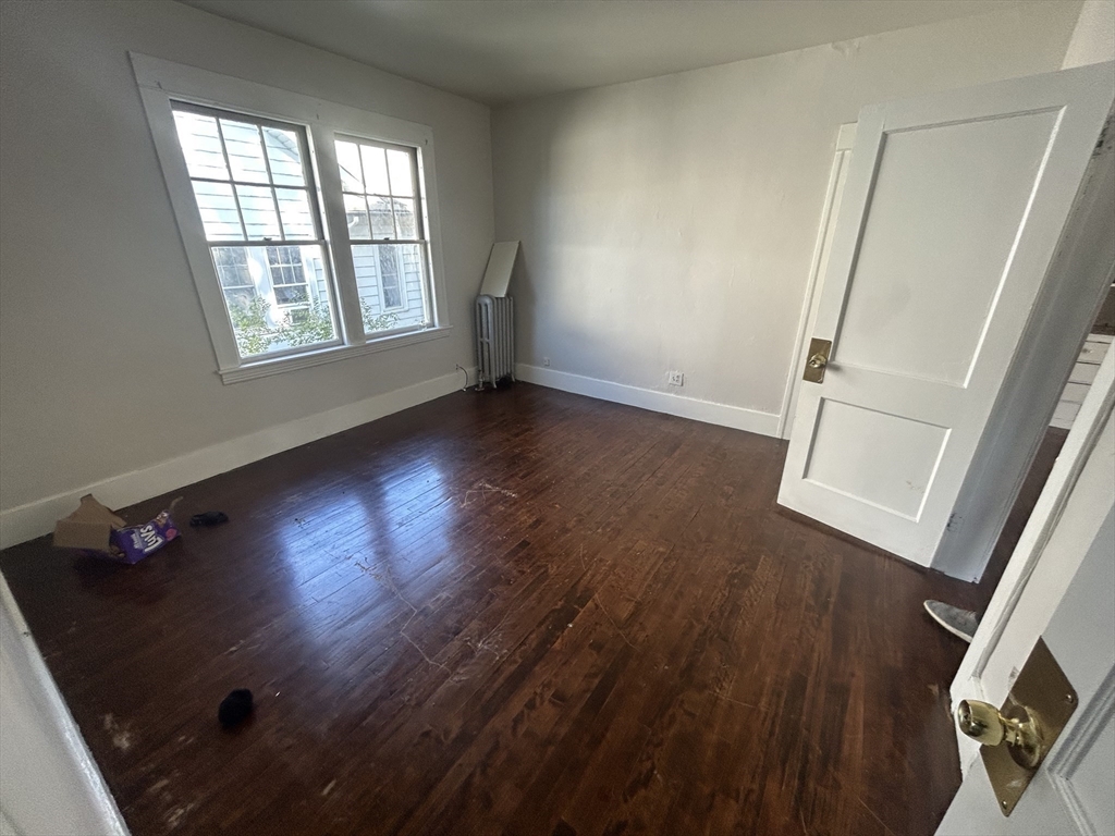 3 bed, 1 bath apartment for rent at 929 Pleasant St Unit 2, Worcester — photo 6 of 6