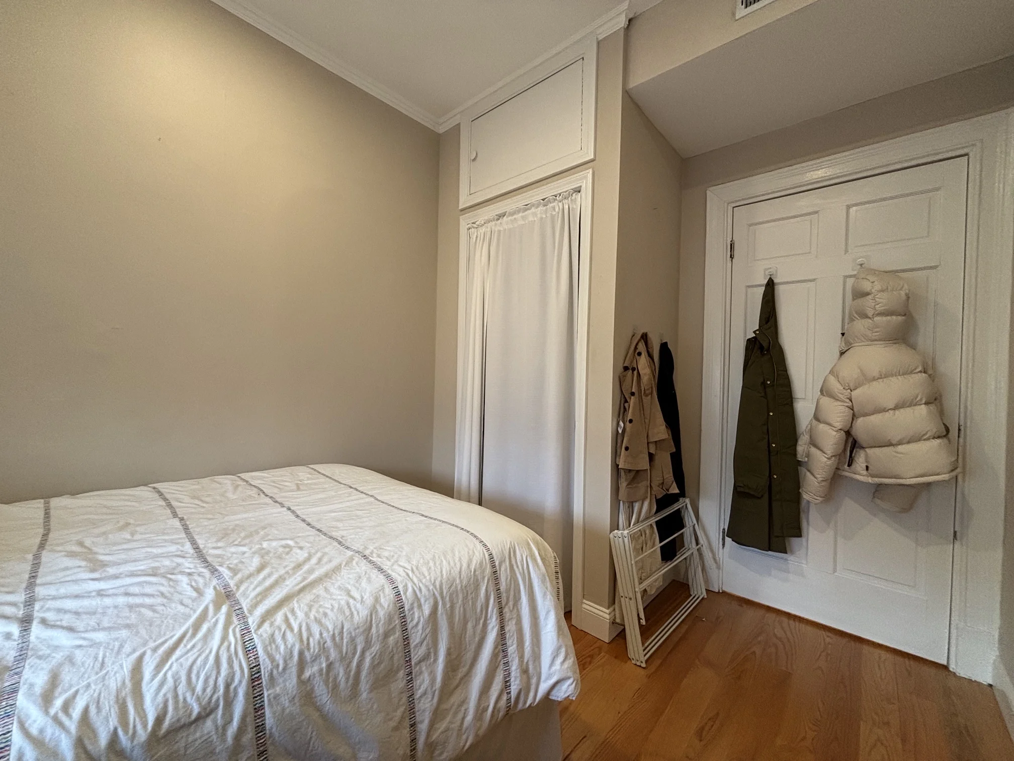 3 bed, 1 bath apartment for rent at 92a Pinckney St Unit 5, Beacon Hill — photo 8 of 25