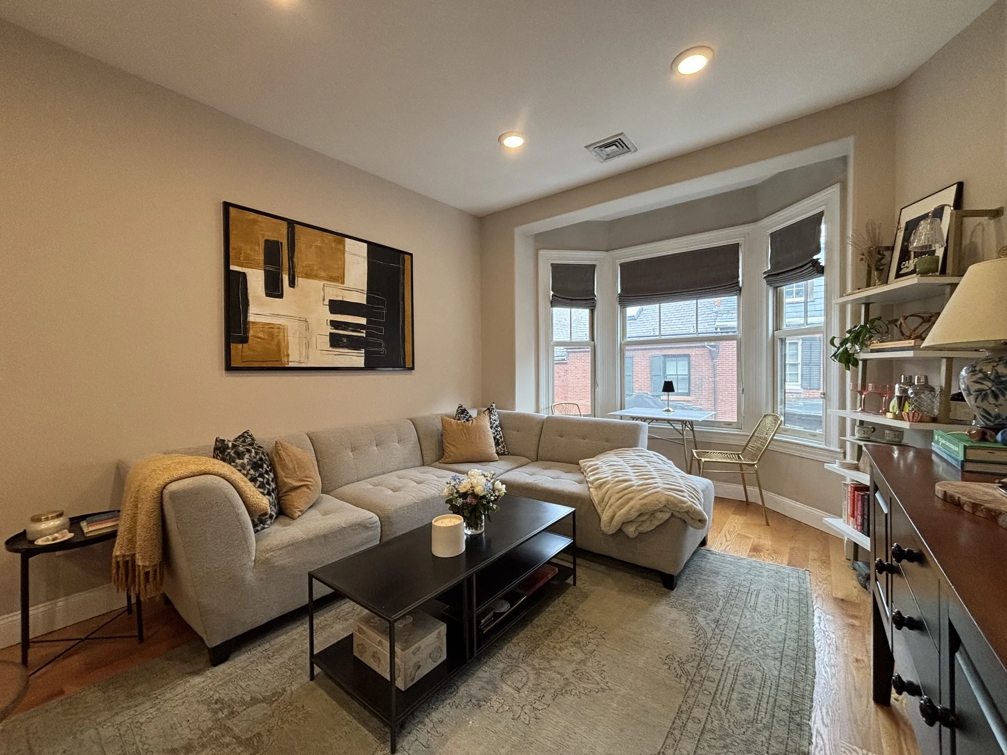 3 bed, 1 bath apartment for rent at 92a Pinckney St Unit 5, Beacon Hill — photo 1 of 25