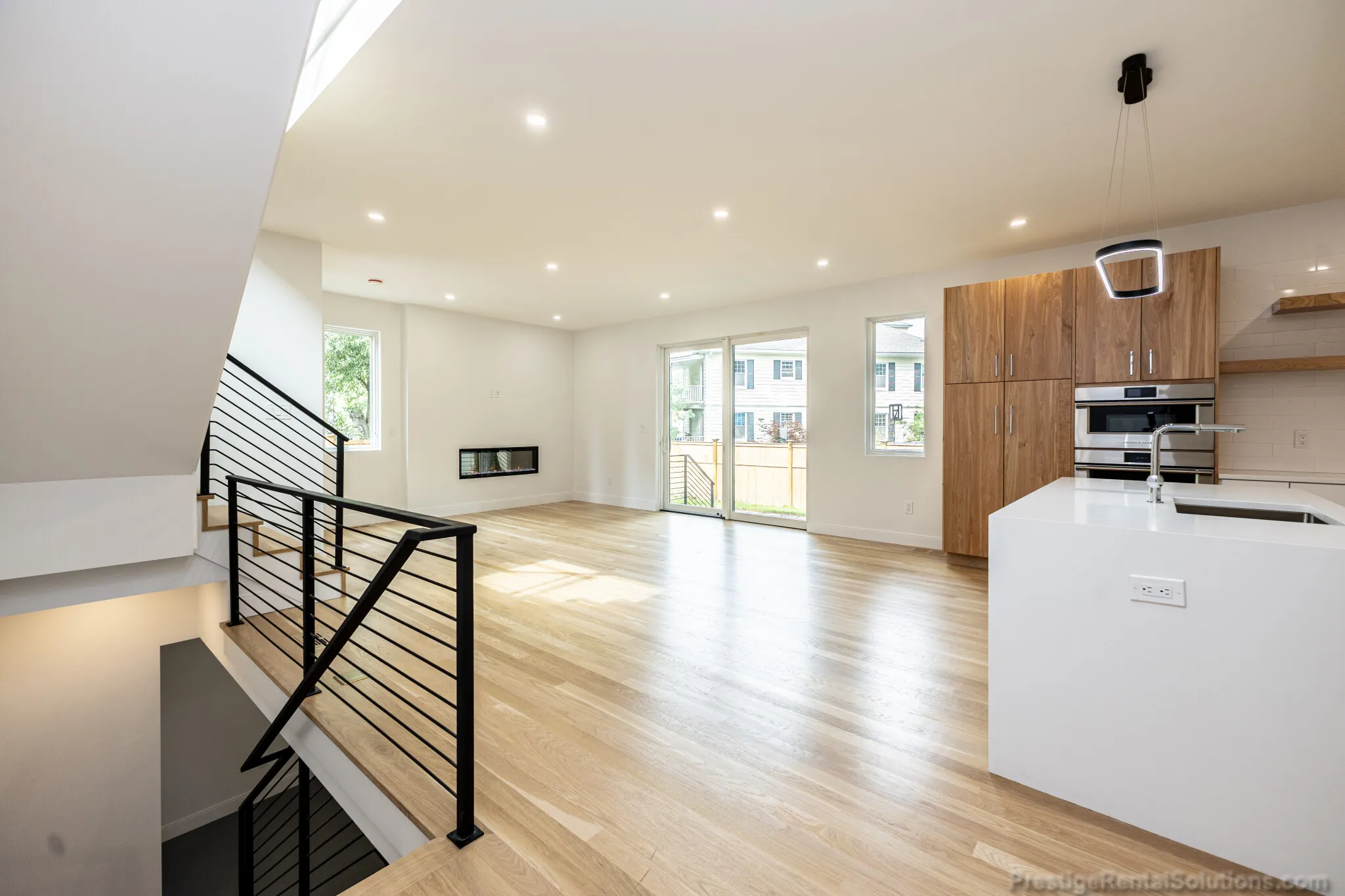 4 bed, 3.5 bath apartment for rent at 93-95 Griswold St Unit 93, Cambridge Highlands — photo 3 of 35