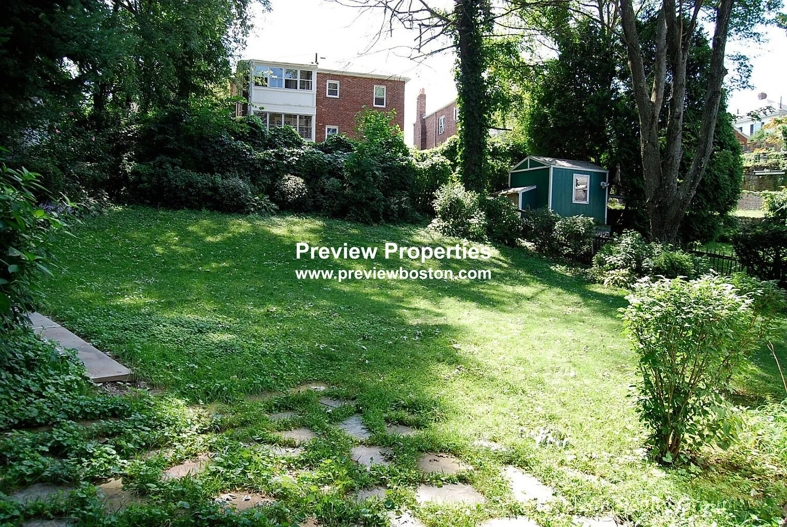 4 bed, 2 bath apartment for rent at 93-95 Undine Rd Unit 95P, Brighton — photo 2 of 9
