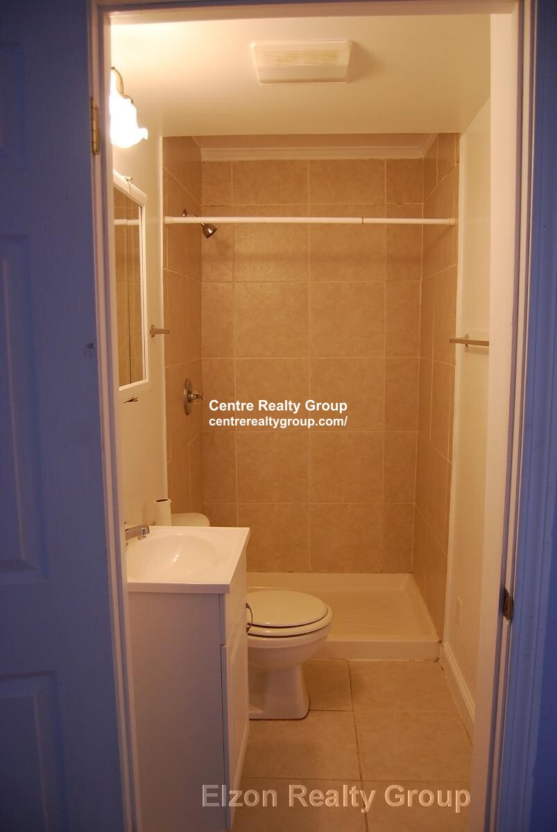 4 bed, 2 bath apartment for rent at 93-95 Undine Unit 95, Brighton — photo 6 of 8
