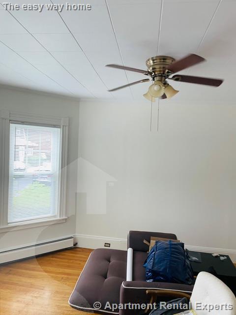 3 bed, 1 bath apartment for rent at 93 Alpine St Unit 1, Spring Hill — photo 4 of 14